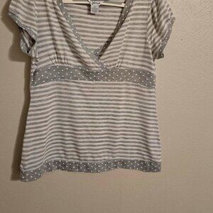 Red Paint L Grey & White Striped Tee / Blouse / Top Polkadot details Cap Sleeve